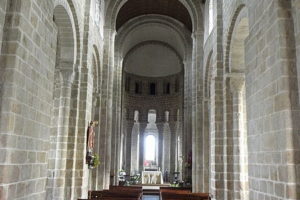 41150-francais-nef-eglise-saint-tudy-loctudy-